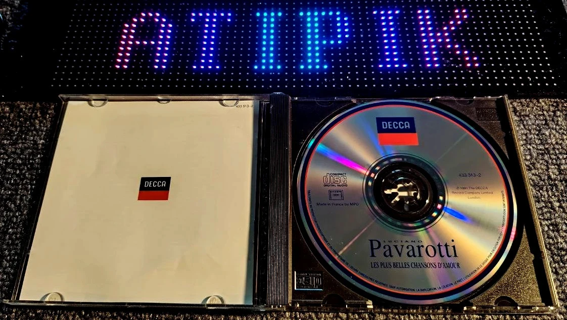 Les plus belles chansons d'amour par Pavarotti - Un trésor lyrique – photo 3
